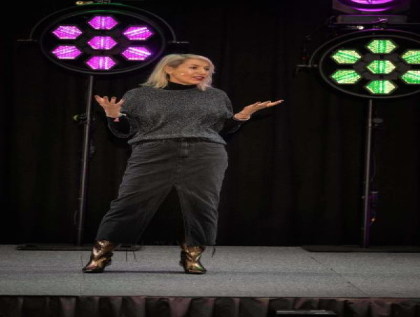  Short and Spicy: Menopause rocking the International Speaker Slam in Wiesbaden 