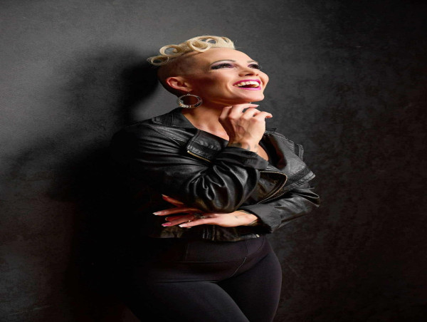  Carrie Campbell Joins Legacy Makers TV to Empower Women Through Identity Transformation 
