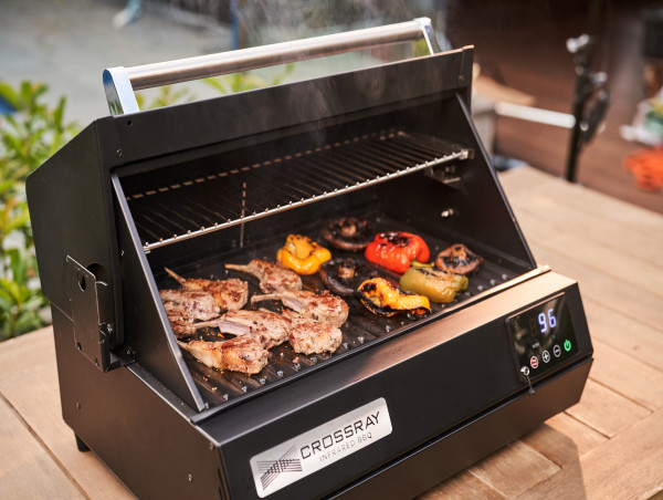  Crossray Electric BBQ Offers a Compact Grilling Solution for Urban Spaces 