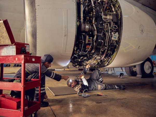  Aircraft And Aircraft Parts Manufacturing And Repair & Maintenance Market Size to Worth USD 828.64 Billion by 2030 