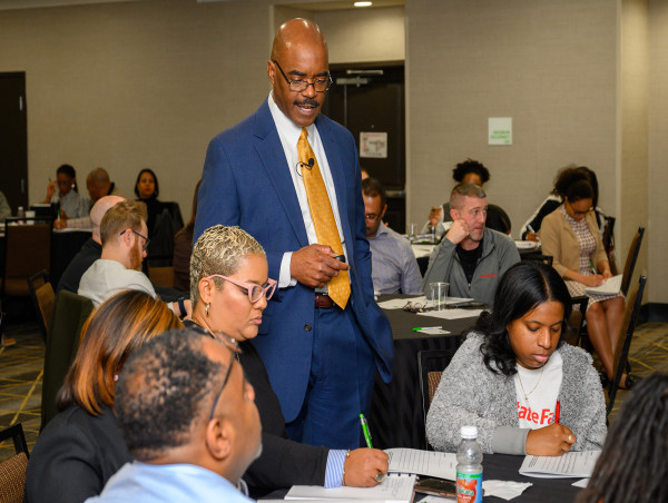 Empowerment Through Mentorship Series Announced by Team Sales Coach 
