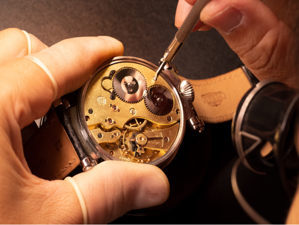  The only online watch repair school in Japan goes global: A new trend of learning anytime, anywhere 