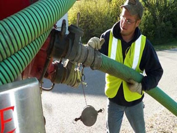  Efficiency Meets Innovation in Wastewater Treatment at Premier Sewer & Septic Service with Mechanical Septic Systems 