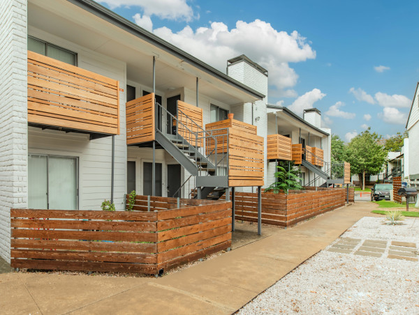  ResProp Awarded Management of Artisan at South Lamar Apartments in Austin, Texas 