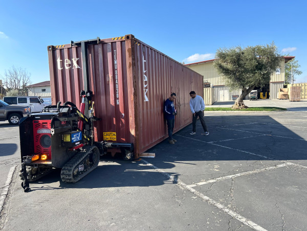  Get Simple Box Donates Shipping Containers for Wildfire Relief Efforts in California 