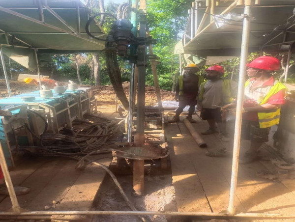  Drilling Progressing to Plan at Adyton's Fergusson Wapolu Project 