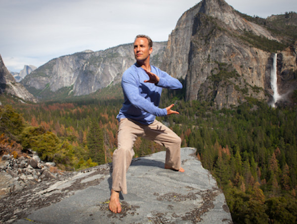  Lee Holden’s “Ready, Set, Slow” Qi Tour Brings Ancient Wellness Practices to Modern Audiences Across the Nation 