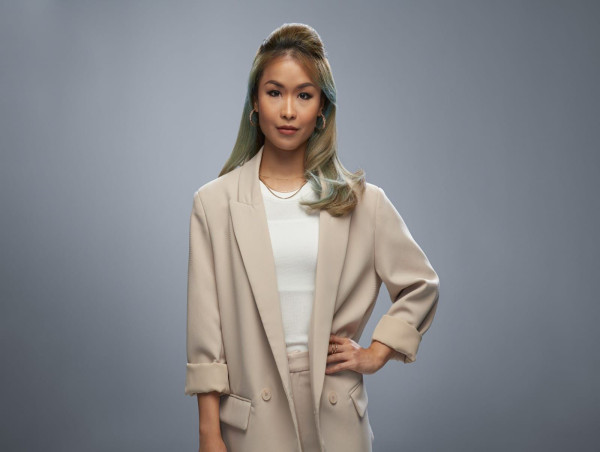 Netflix Reality Star Introduces
