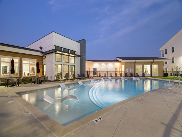 ResProp Awarded Management of Standard on the Creek in Humble, Texas.