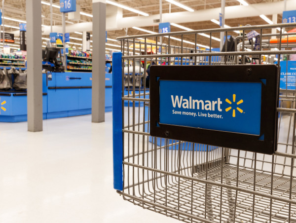  Walmart buys a mall: how does Monroeville fit into WMT’s broader strategy? 