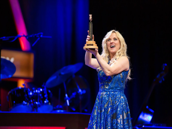  Queen of Bluegrass Rhonda Vincent Celebrates 4th Grand Ole Opry Anniversary 