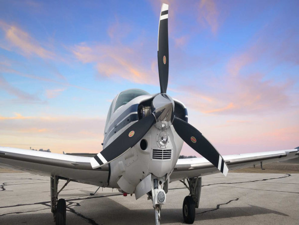  Hartzell Propeller Offers $1,000 Discount on Composite Top Props to AOPA Members 