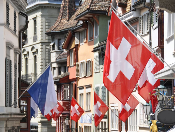  USD/CHF forecast: What next for the crashing Swiss franc? 