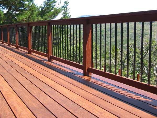  Chicago Deck Doc Urges Homeowners to Secure Spring 2025 Deck Staining Appointments Before Slots Fill Up 