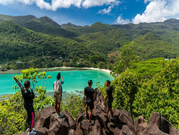  Constance Ephelia Seychelles: Setting a New Standard for Sustainable Luxury in the Indian Ocean 