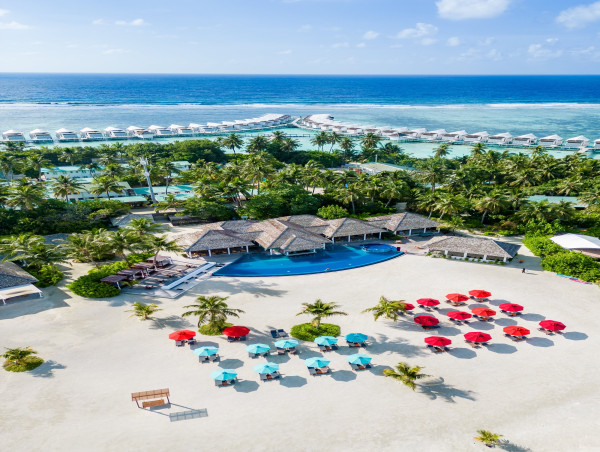  Cinnamon Hotels & Resorts in the Maldives Honoured at Booking.com Traveller Review Awards 2025 