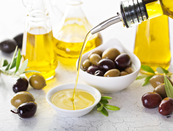  The Health Benefits of Olive Oil: Why It’s Considered a Superfood 