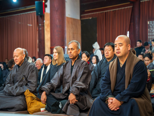  Bridging Wisdom and Innovation: The Future Fraternity Forum at Shaolin Temple 