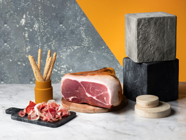  Eataly Showcases Rare Prosciutto di Carpegna DOP Across the U.S. 