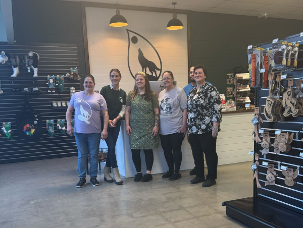 EarthWise Pet Nutrition & Grooming Opens in Derby, KS