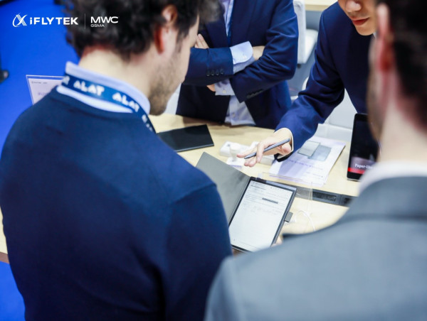  Revolutionizing Smart Office Productivity: iFLYTEK Unveils AI NOTE Air 2 