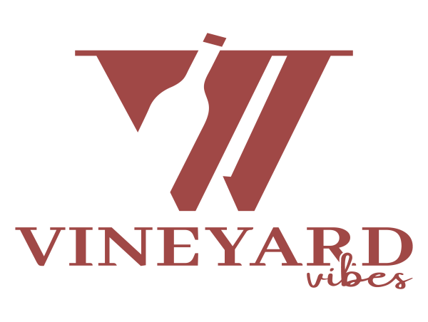  Vineyard Vibes Community Concert featuring Phil Hamilton, hosted by Harvest House 