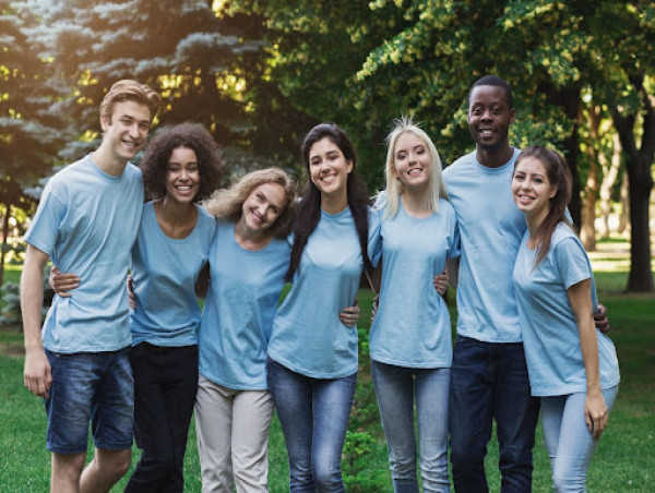  Introducing Custom Apparel from Custom T-Shirts: Personalized Designs for Every Occasion 