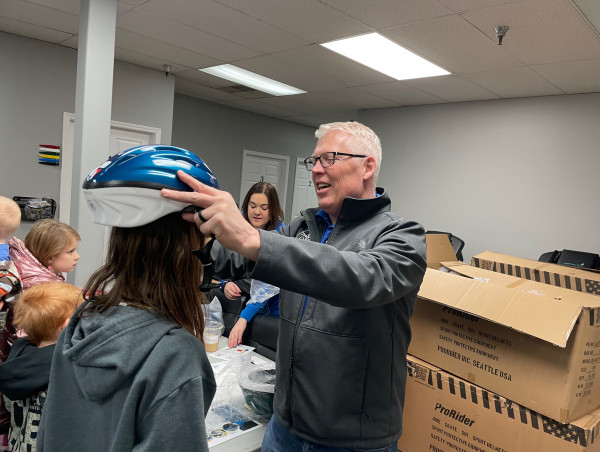  5th Annual Helmet Safety Day: Louisville Chiropractor to Give Away 500 Free Bicycle Helmets 
