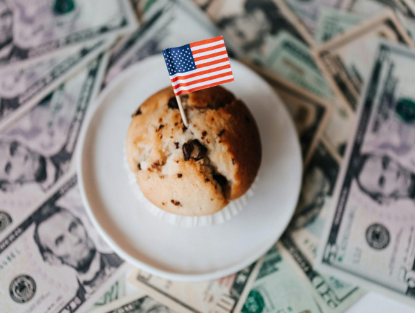  US inflation cools, but tariffs pose threat in coming months, says ING 
