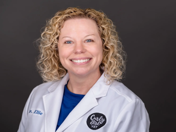  Dr. Elizabeth Scott Joins Legacy Makers TV to Share Innovations in Veterinary Medicine 