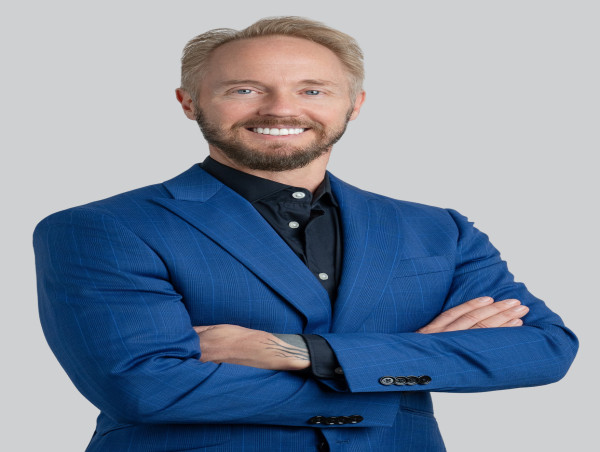  Dr. Stacey Kevin Frick Teams Up with SuccessBooks® to Co-Author “Unstoppable” with Lisa Nichols 