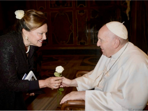  Roots of Peace Launches Global ‘White Rose for Peace’ Campaign on UN Landmine Awareness Day 