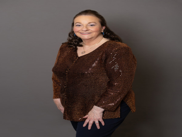  Nancy Wolff Teams Up with SuccessBooks® to Co-Author “Unstoppable” with Lisa Nichols 