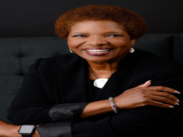  Dr. Patricia Scipio Joins SuccessBooks® to Co-Author “Unstoppable” with Lisa Nichols 