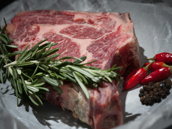 US-China trade tensions prompt Beijing restaurant to change beef suppliers