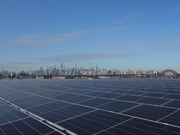  UGE and Wildflower Bring Solar to World’s First Vertical Village for Film Production 