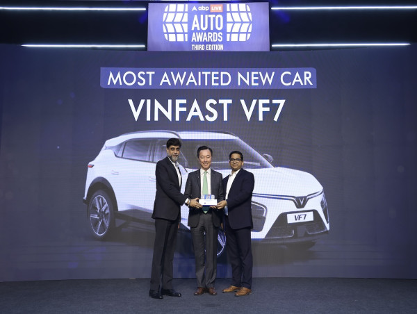 Vinfast VF 7 Electric SUV Honoured with 'Most Awaited New Car' Award in India