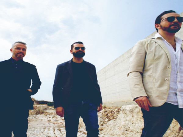  Alternative Rock Band Posh Unleashes Haunting New Single 'Fight Against Yourself' 
