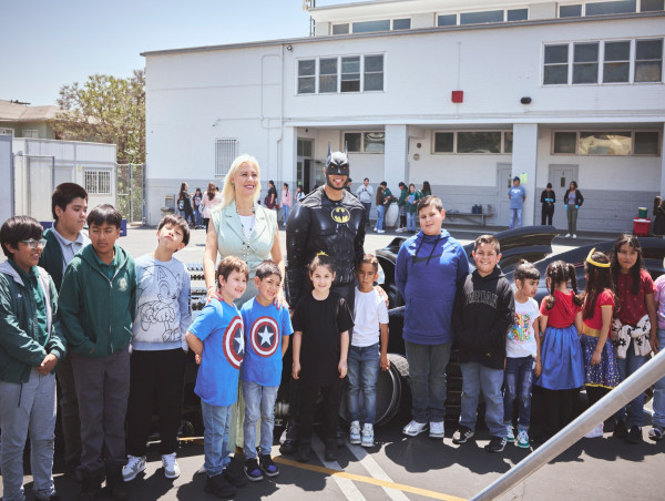  Hazel Ortega Leads 'HERO INITIATIVE' in East L A a Live Show Empowering Kids Through Action, Imagination and Purpose 