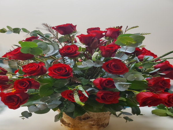  Fancy Pansy Announces New Floral Display for Mother’s Day in Edwards, Colorado 