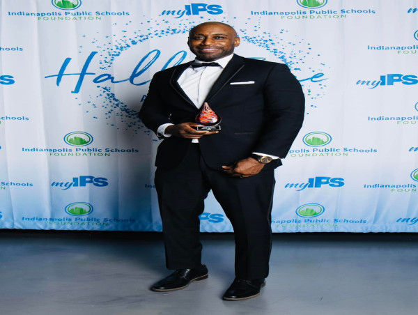 Former NFL Player Corey Parchman Releases First-Ever IVF Guide Written for Men