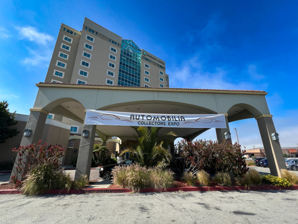 Automobilia Collectors Expo Returns to Monterey Car Week With Live Auction and Exhibitors