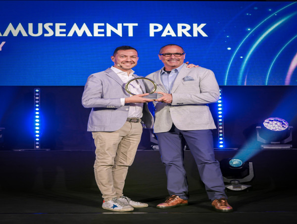  Fantasy Island Amusement Park Awarded Prestigious IAAPA Brass Ring Award 