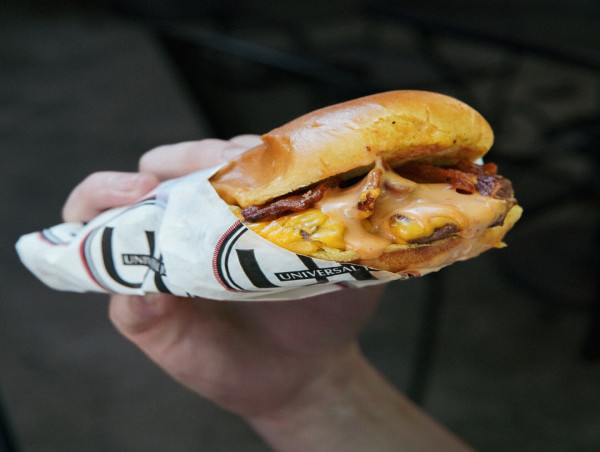 Universal Joint Celebrates National Burger Day with Free Smash Burgers