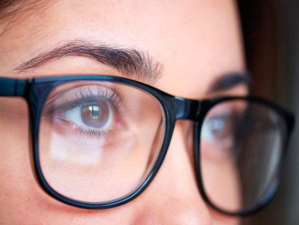 India Spectacles Market Set to Witness Significant Growth by 2025-2032 |Lenskart, Titan Eyeplus, EssilorLuxottica, Fendi
