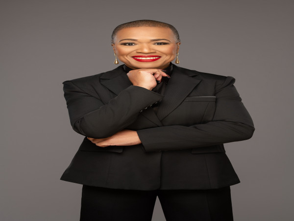 Dana L. Cox Featured on Wired for Success Podcast with Claudia Garbutt: From Burnout to Bold Leadership