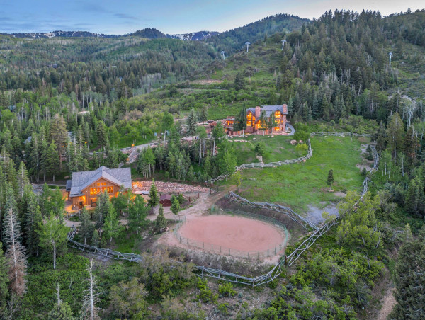  Exceptional Mountain Estate with Private Ski Access in Park City, Utah, Heads to Auction with Concierge Auctions 