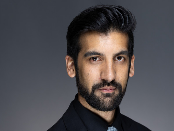 Christian Purdie Photography Brings Professional Headshots to the Boardroom: The Mobile Studio Revolution in Las Vegas