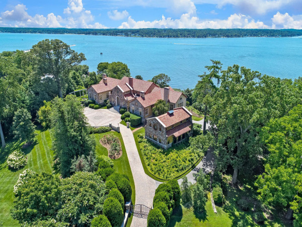 Concierge Auctions—Villa Pending Sale for $7.95M After 42 Days, Setting Record for Highest Sale on Gibson Island