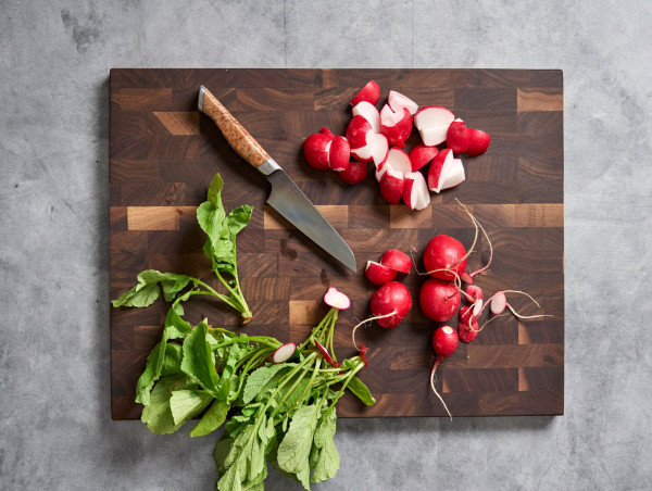 Introducing The SteelCore™ Cutting Board by STEELPORT: An Innovative Steel-Reinforced Dual-Surface End-Grain Design